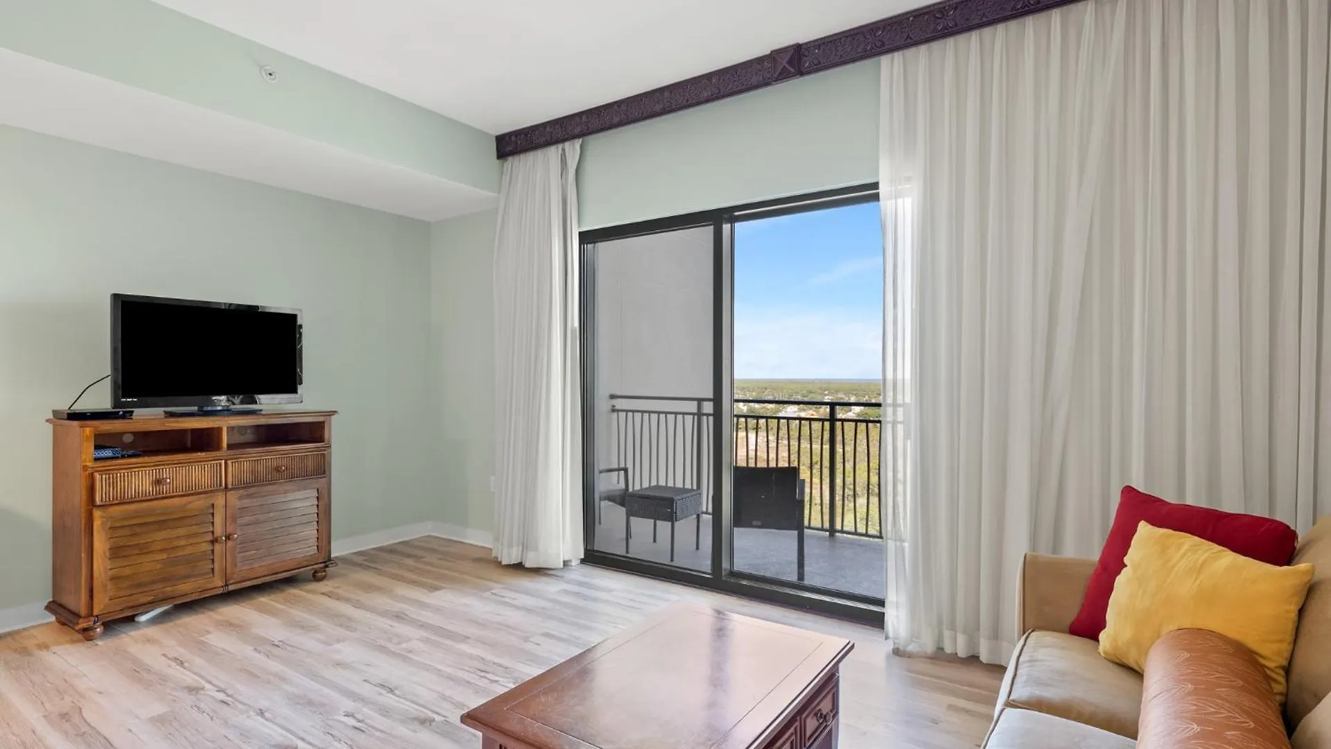 Origin 1319 - Studio King - City View - Amazing Value By Beach Haven Vacation Rentals Panama City Beach Daire